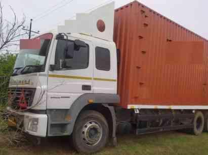 BharatBenz 2523 Images